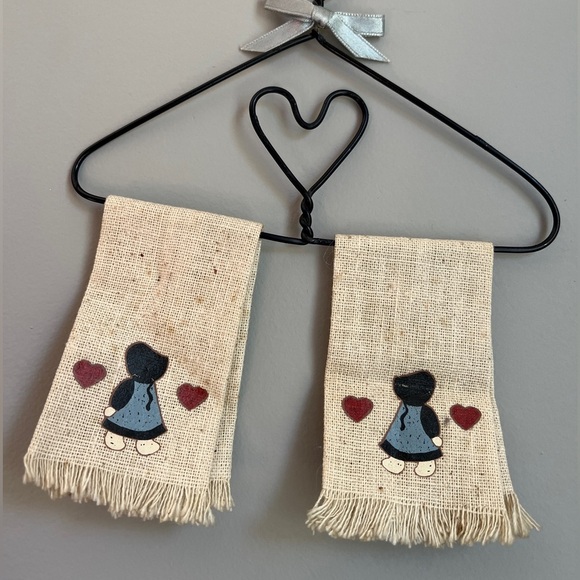 Lot of vintage cottagecore/grandmillenial style decor pieces- hearts & geese - Picture 3 of 8